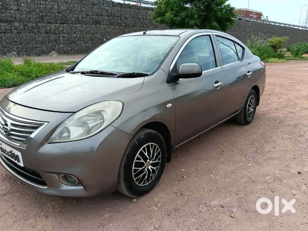 Nissan Sunny Diesel 2013
