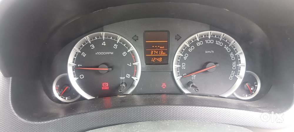 Maruti Suzuki Swift Dzire, 2016, Petrol