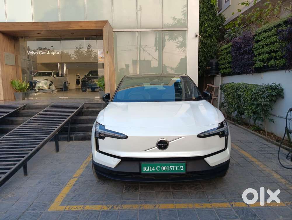 Volvo Ex30, 2025, Electric