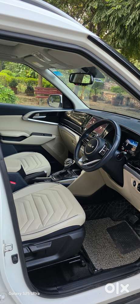 Kia Carens Luxury (o)1.5 Turbo Petrol Dct 7 Str, 2024, Petrol