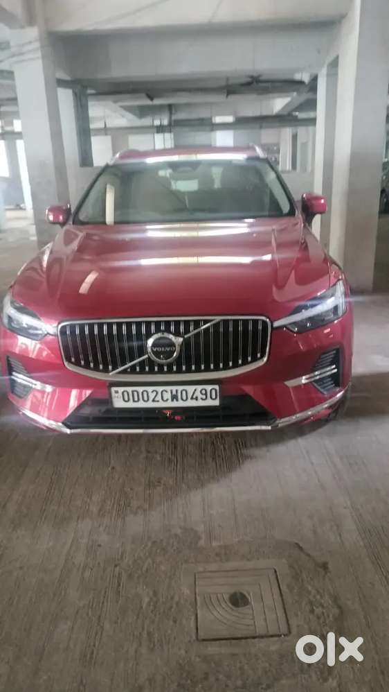 Volvo Xc60 2024 Petrol 4220 Km Driven
