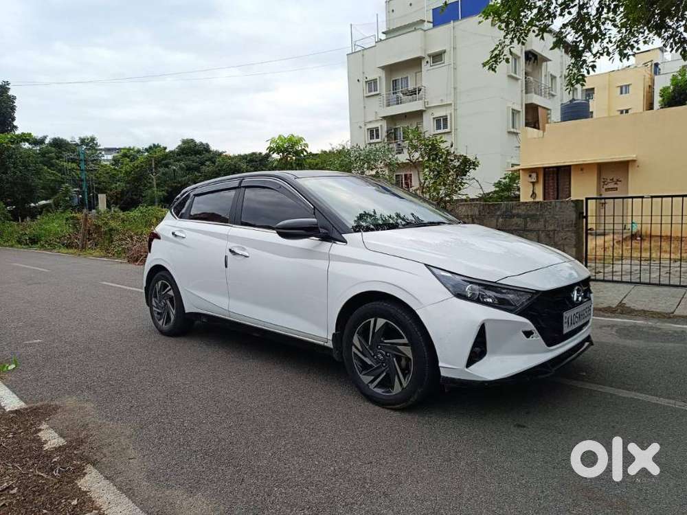 Hyundai I20 Asta Option, 2023, Petrol