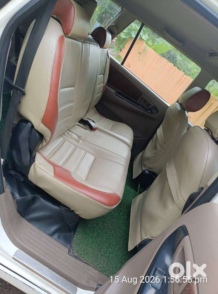 Toyota Innova [ ] 2.5 G4 8 Str, 2016, Diesel