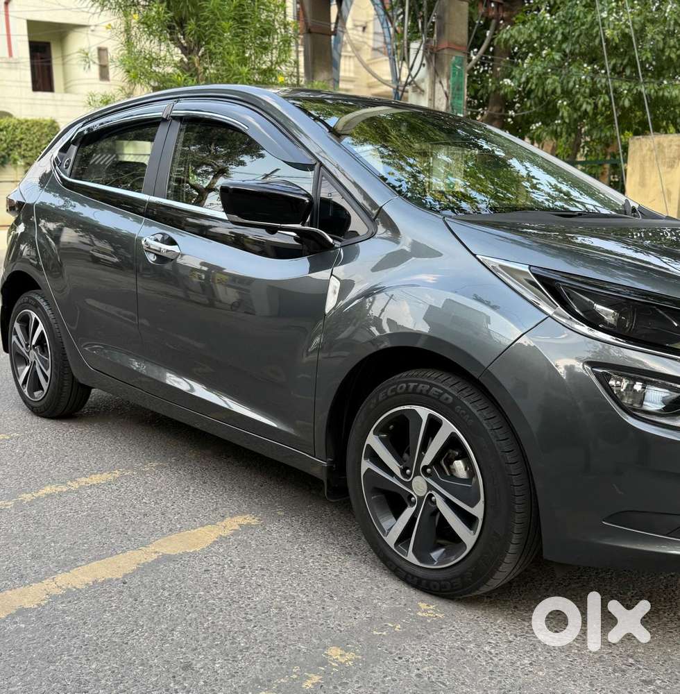 Tata Altroz 1.2 Xza Petrol Dct, 2023, Petrol