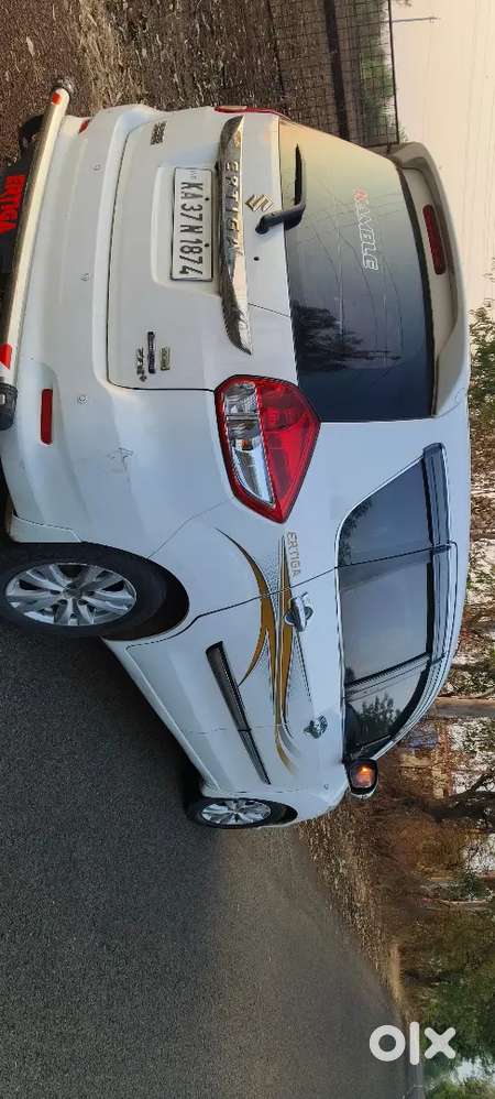 Maruti Suzuki Ertiga 2018 Diesel Well Maintained Shvs Smart Hybrid
