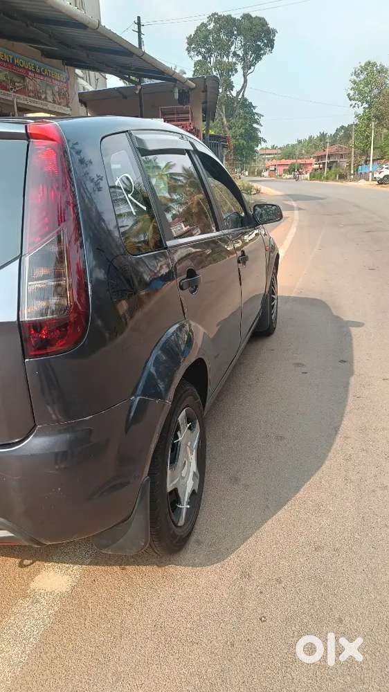 Ford Figo 2013 Diesel 140000 Km Driven