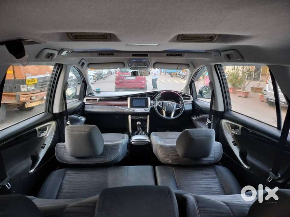 Toyota Innova Crysta 2.4 V 8 Str, 2018, Diesel