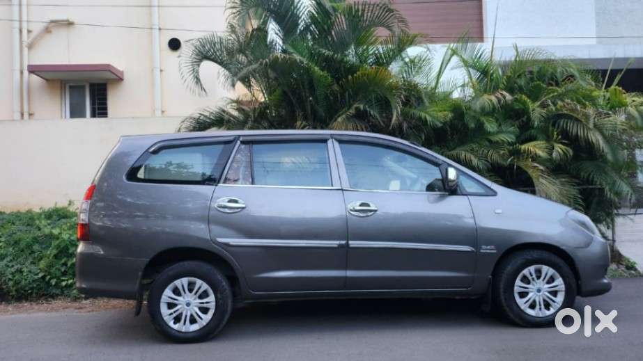Toyota Innova 2012-2013 2.5 Gx (diesel) 7 Seater Bs Iv, 2011, Diesel