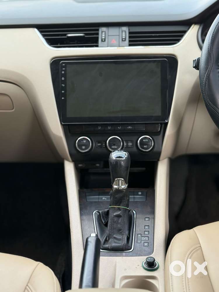 Skoda Octavia Style Plus 2.0 Tdi At, 2015, Diesel