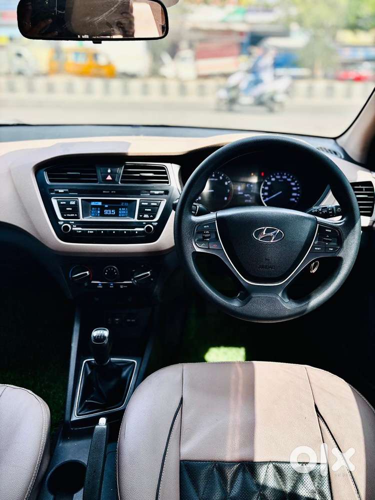 Hyundai I20 Sportz 1.2 Bs-iv, 2017, Petrol