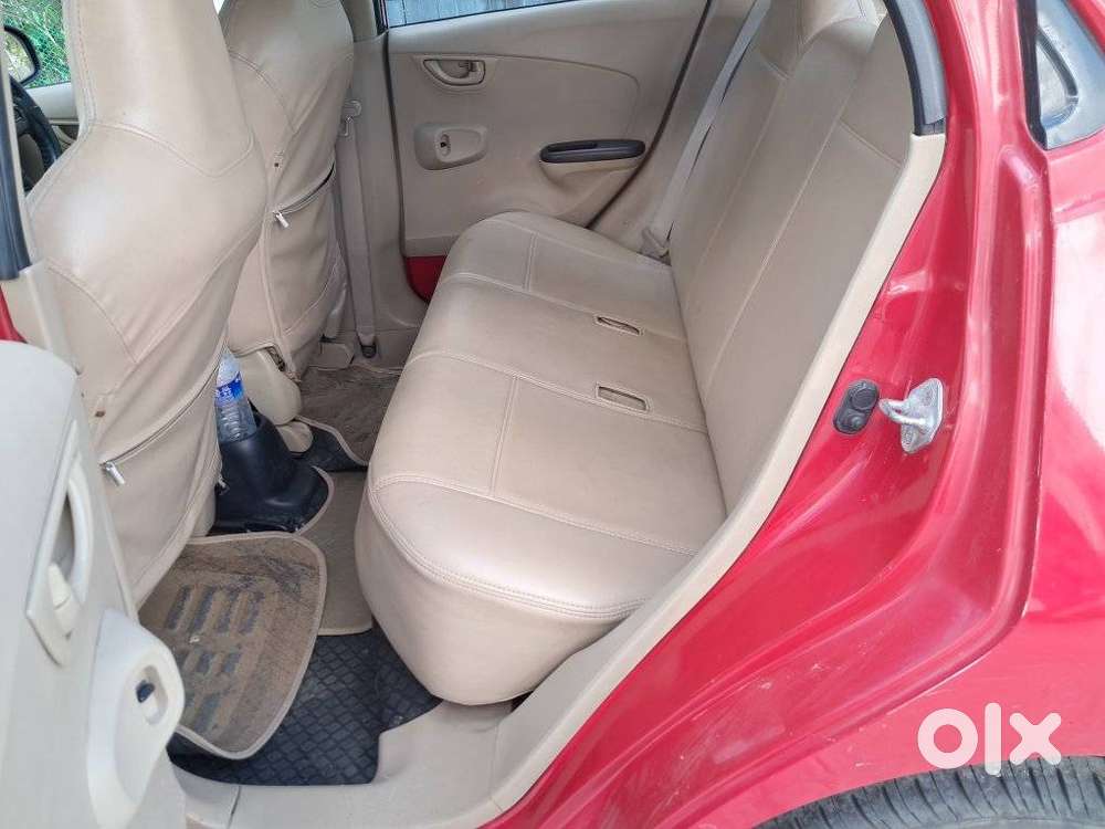 Honda Brio V Mt, 2014, Petrol