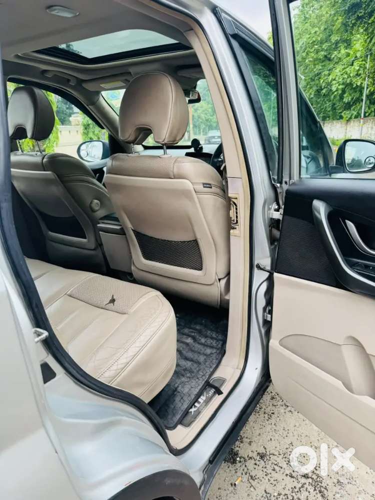 Mahindra Xuv500 2.2 2016