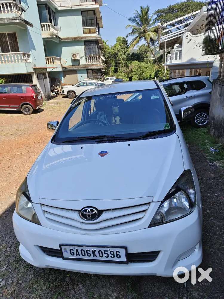 Toyota Innova 2010 Diesel Well Maintained