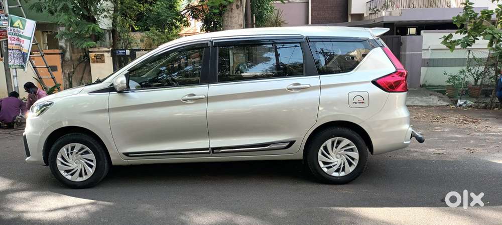 Maruti Suzuki Ertiga 1.5 Vxi, 2022, Petrol