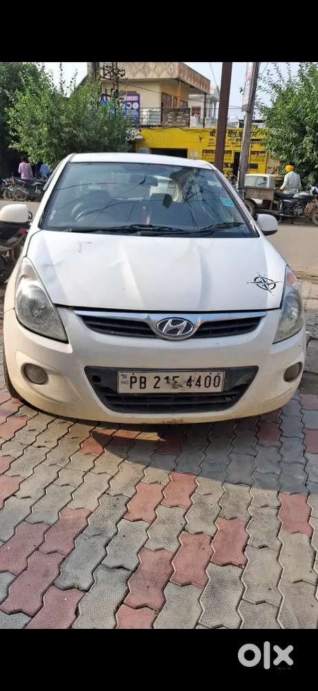 Hyundai New I20 1.2 2011
