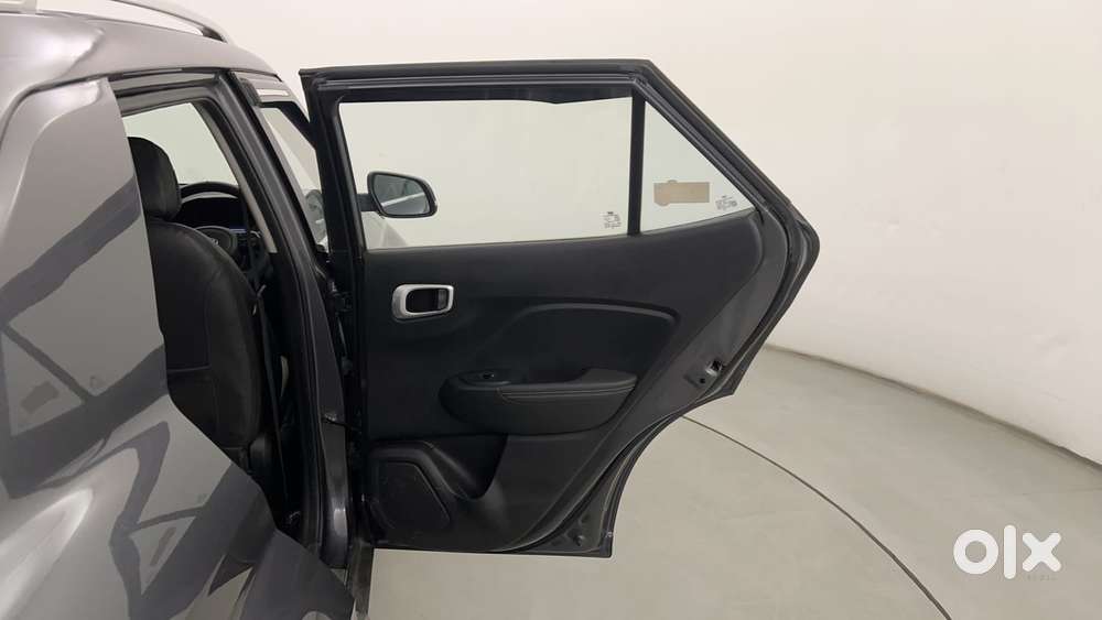 Hyundai Venue Sx Opt Turbo, 2021, Petrol