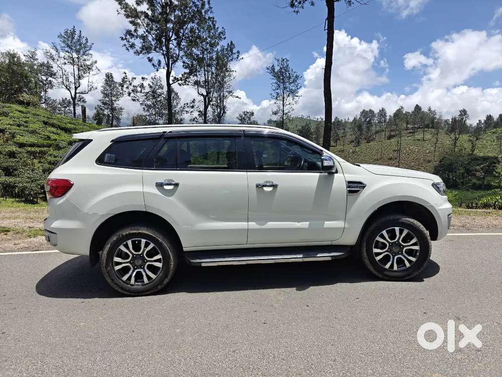 Ford Endeavour 3.2 Titanium Plus