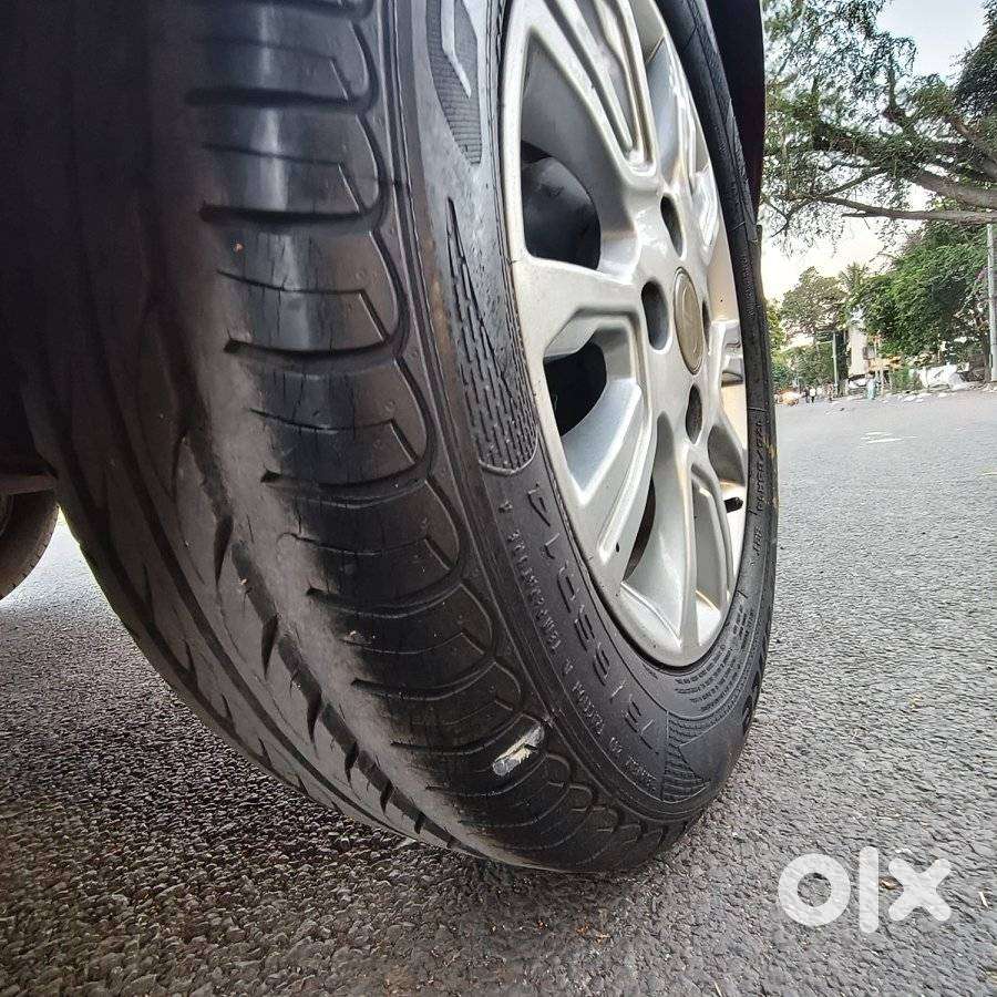 Tata Tiago 1.2 Revotron Xza, 2018, Petrol