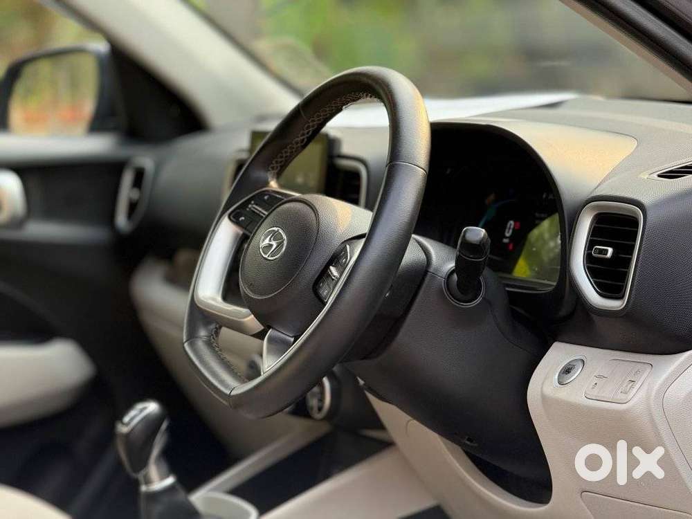 Hyundai Venue Sx Mt, 2022, Diesel