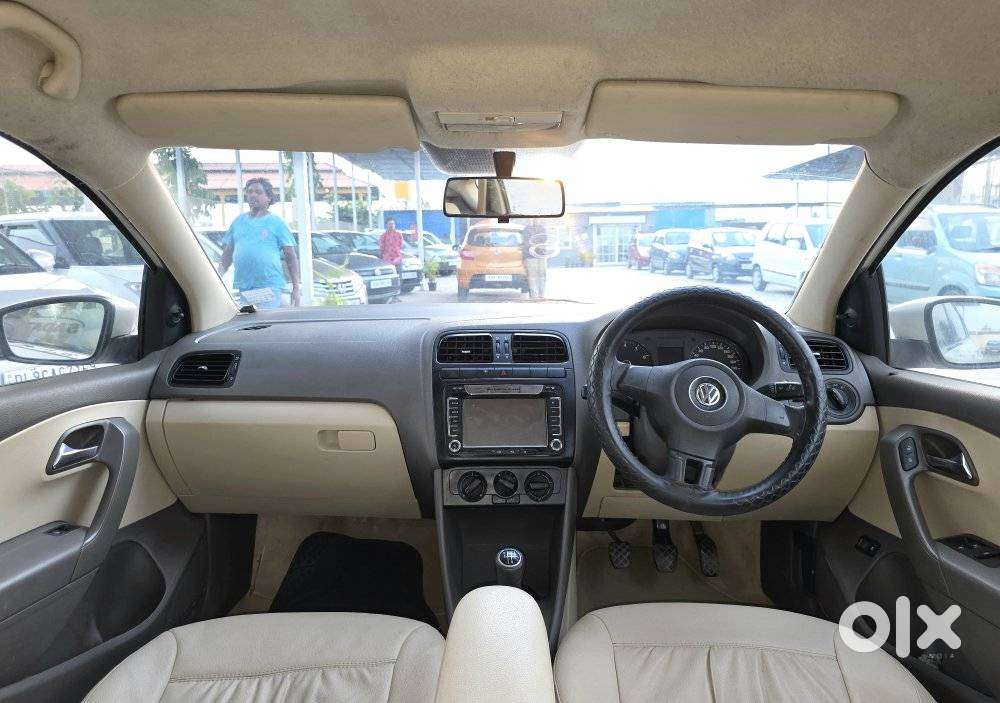 Volkswagen Vento, 2011, Petrol