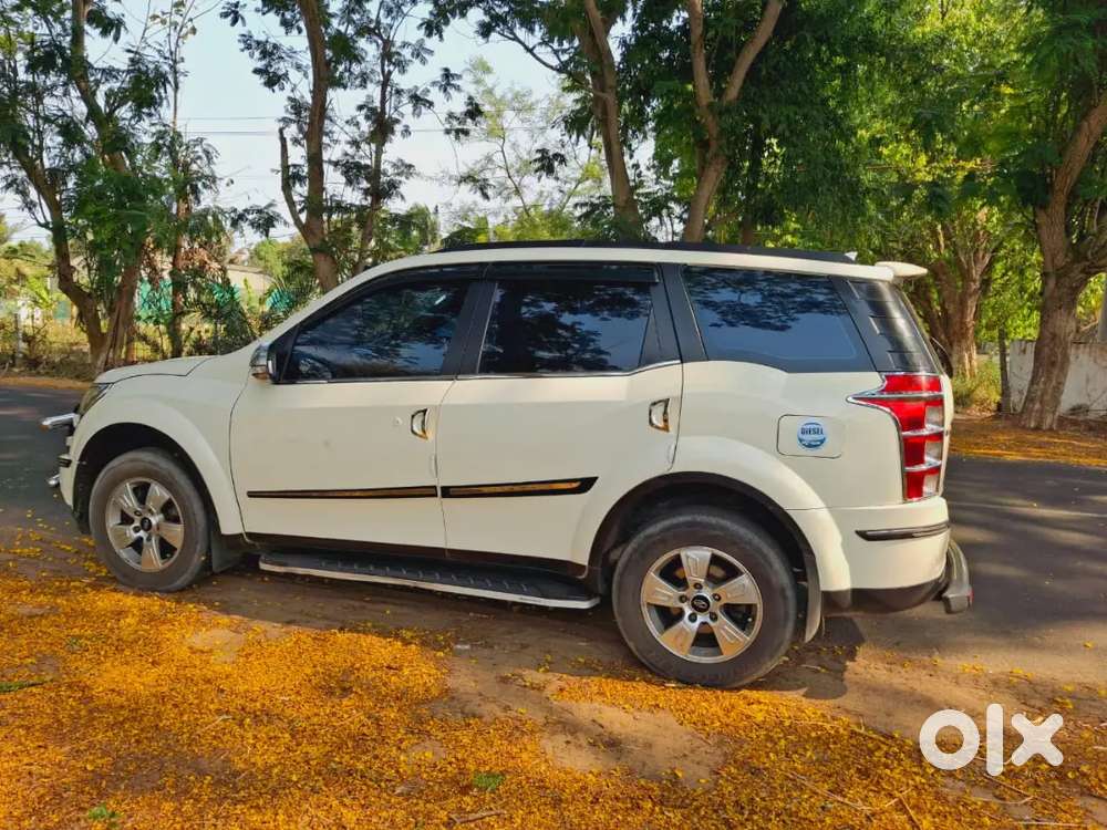 Mahindra Xuv500 2wd 2015