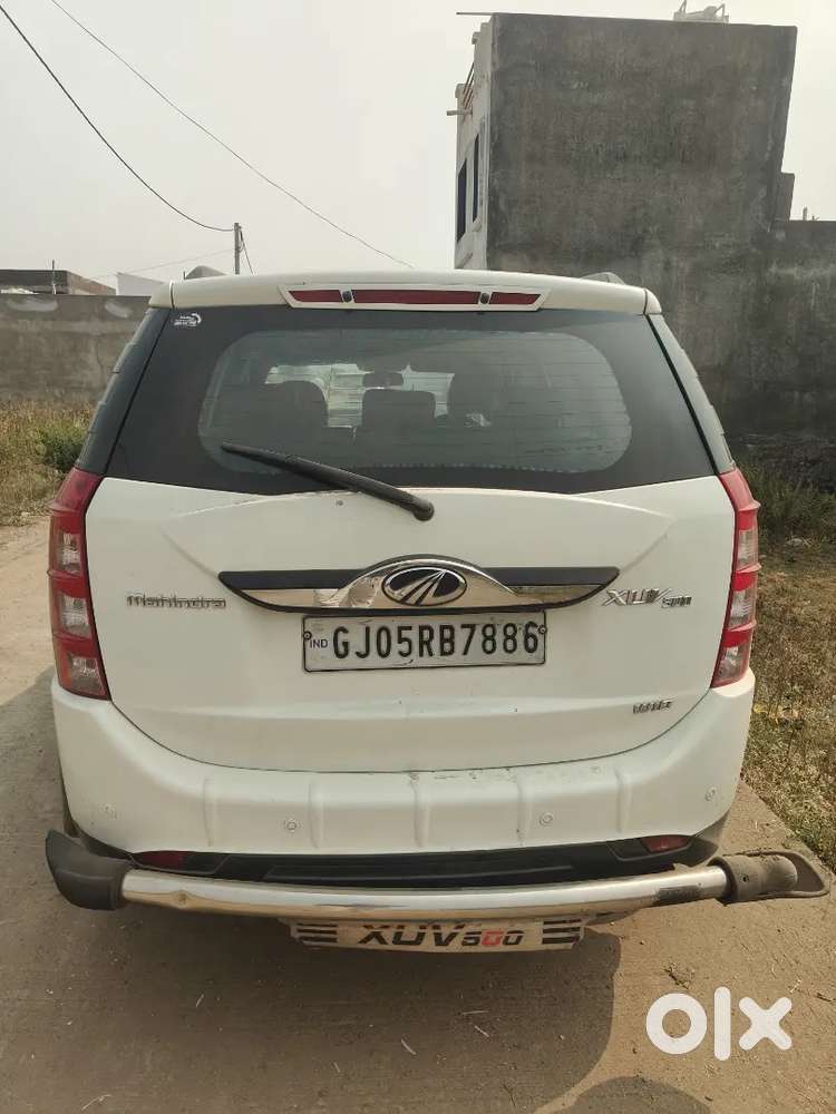 Xuv500 W10 Well Maintained & Amezing Condition