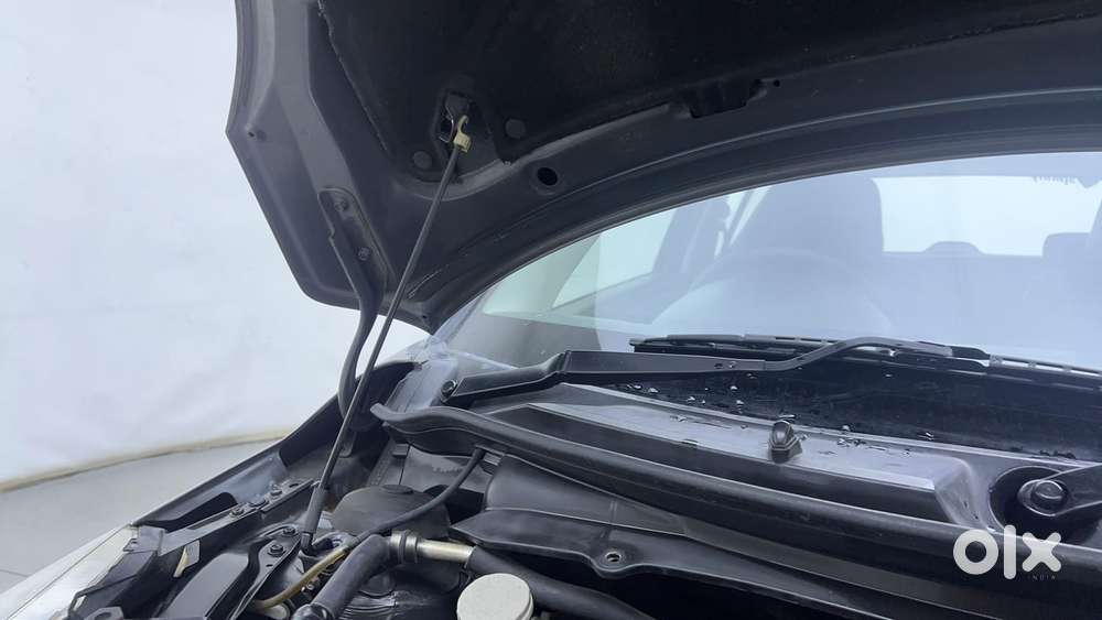 Maruti Suzuki Swift Vvt Vxi, 2016, Petrol