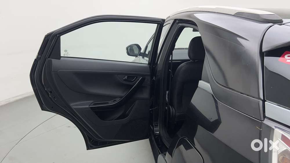 Tata Nexon 1.2 Revotron Xz Plus (l) Dark Edition, 2021, Petrol