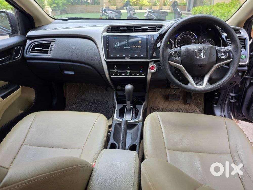 Honda City V At I-vtec, 2018, Petrol