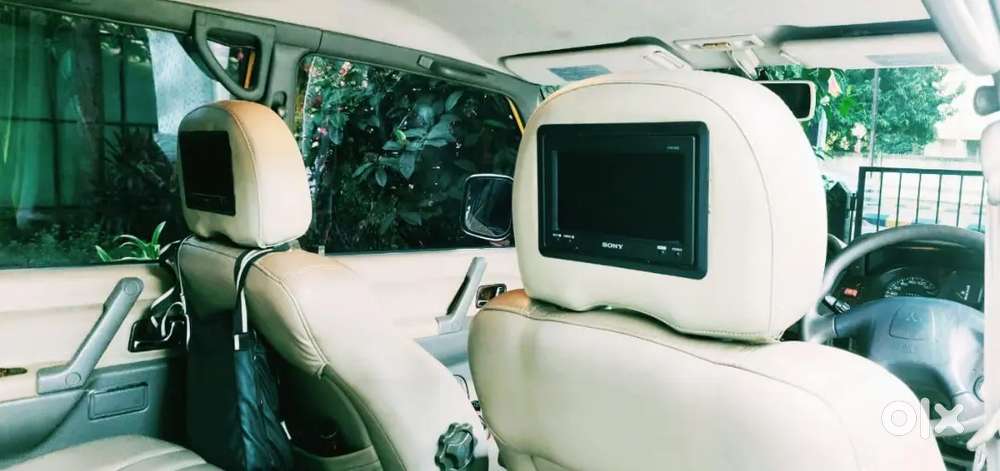 Mitsubishi Pajero 2011 Diesel 122000 Km Driven