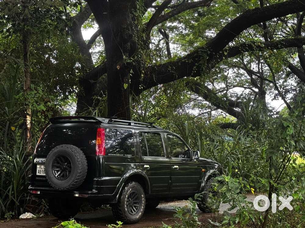 Ford Endeavour 2004 Diesel Well Maintained