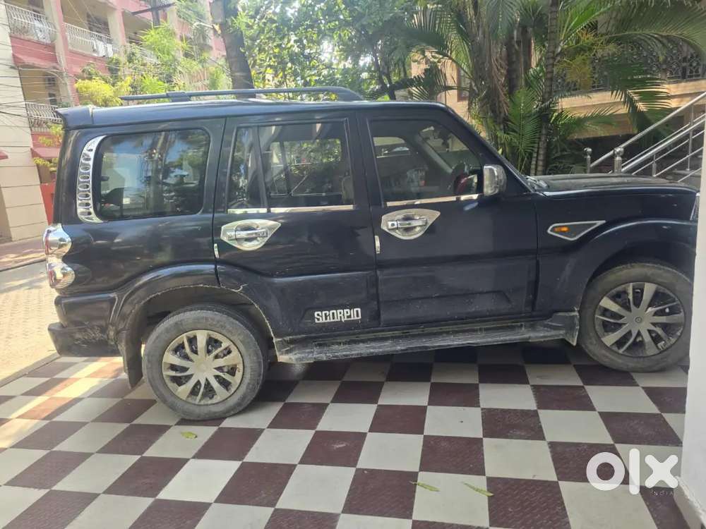 Mahindra Scorpio 2017 Diesel 150000 Km Driven