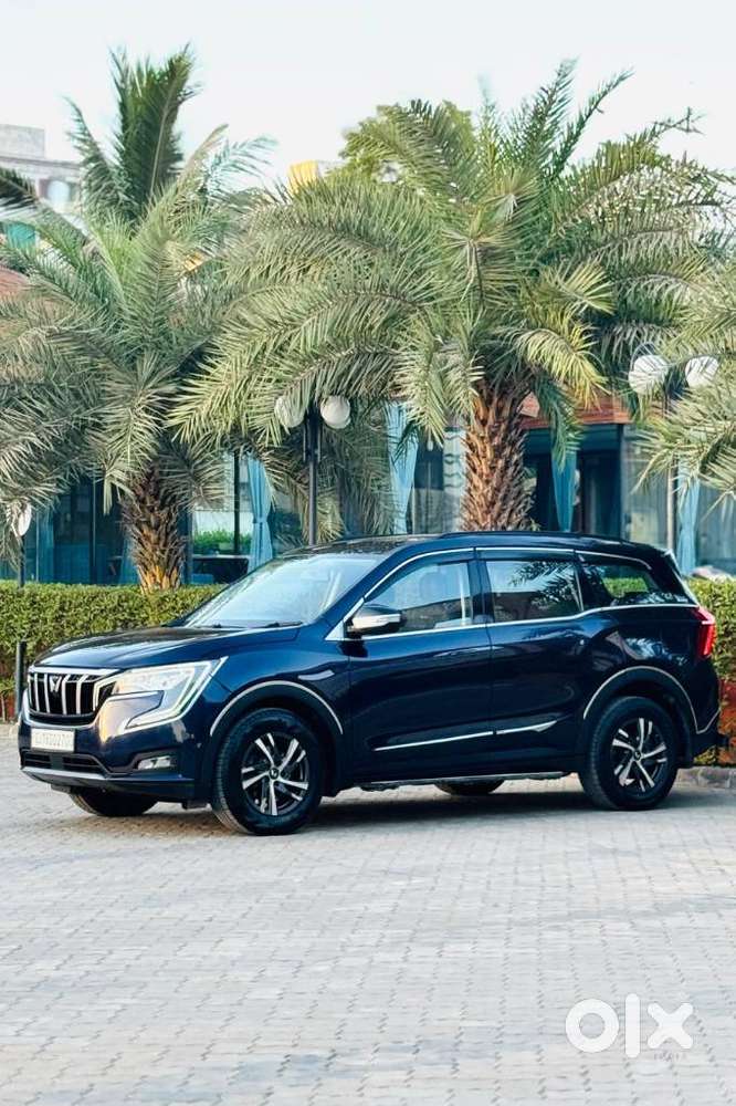 Mahindra Xuv700 2.2 Ax 5 Diesel At 7 Str, 2022, Diesel