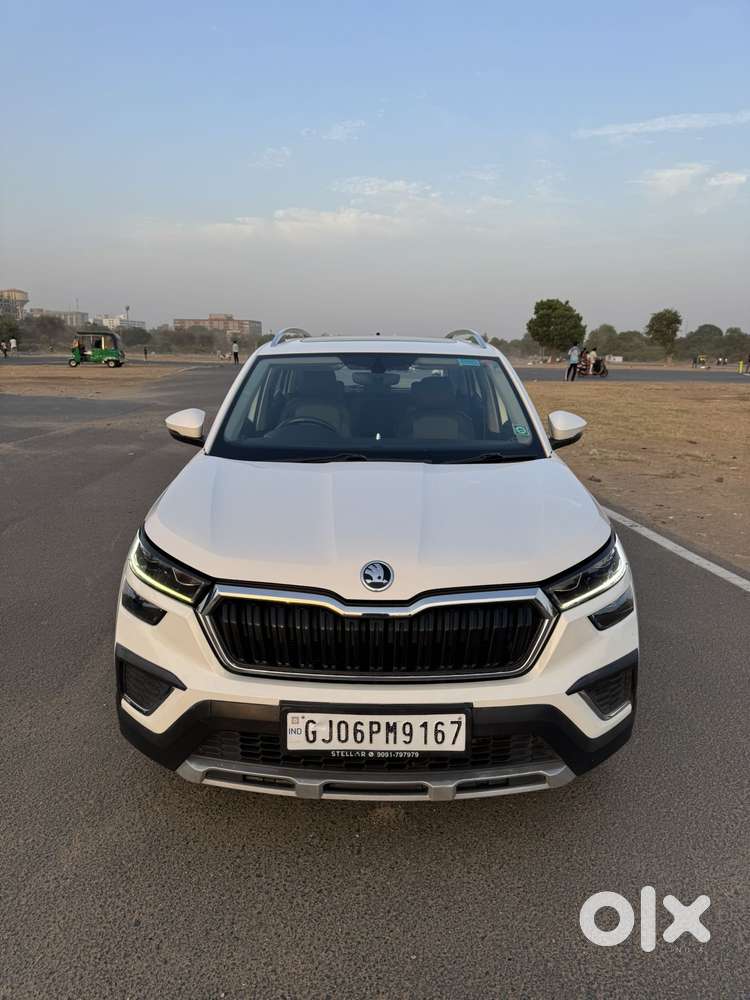 Skoda Kushaq 1.0 Tsi Style, 2023, Petrol