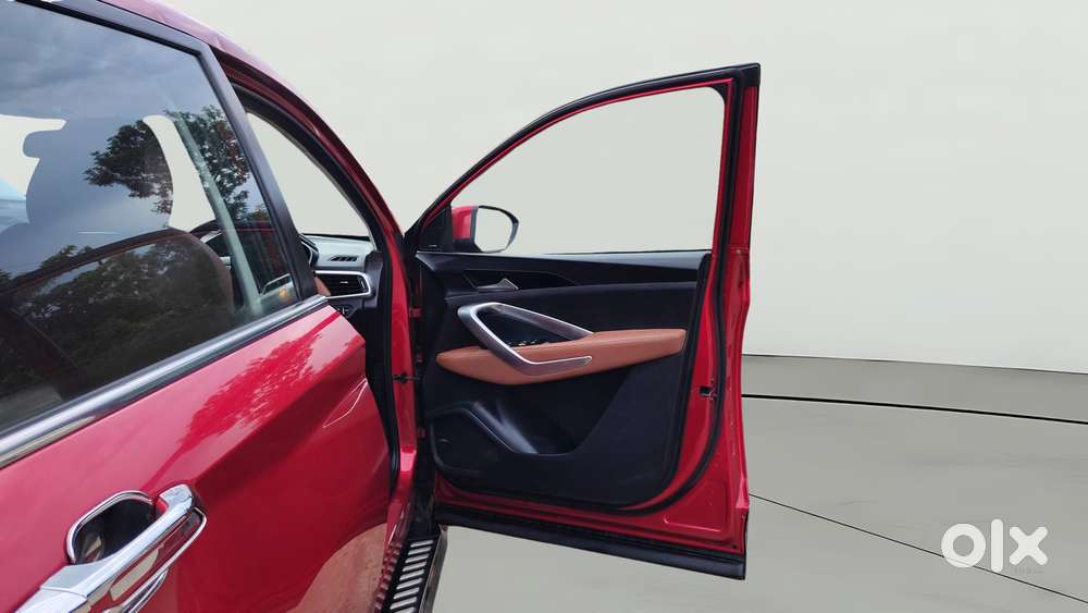 Mg Hector Plus 1.5 Sharp Dct, 2020, Petrol
