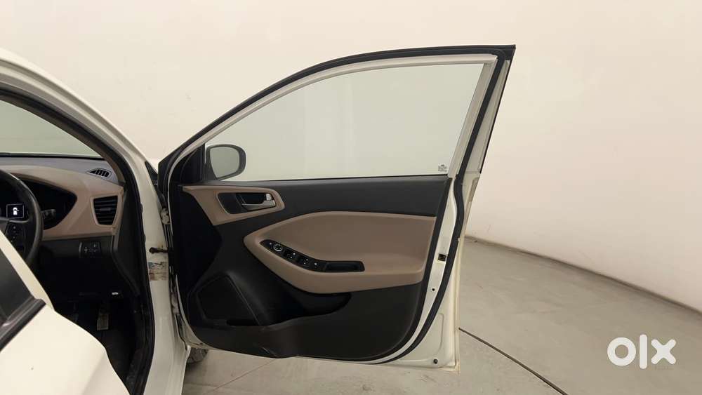 Hyundai Elite I20 [ ] 1.2 Asta, 2015, Petrol