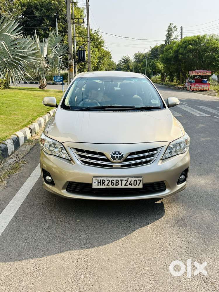 Toyota Corolla Altis 1.8 Sportz, 2012, Petrol