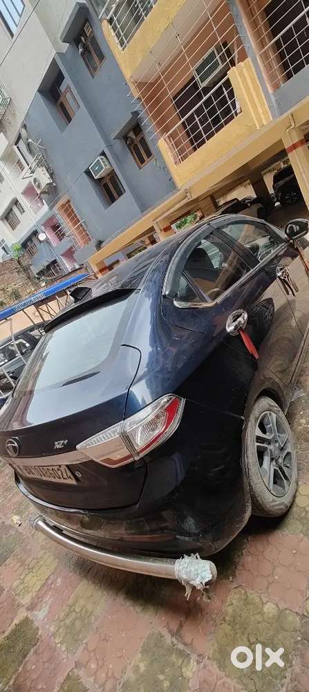 Tata Tiago Ev 2019 Xe Upar Se Cng Lagaye Hain