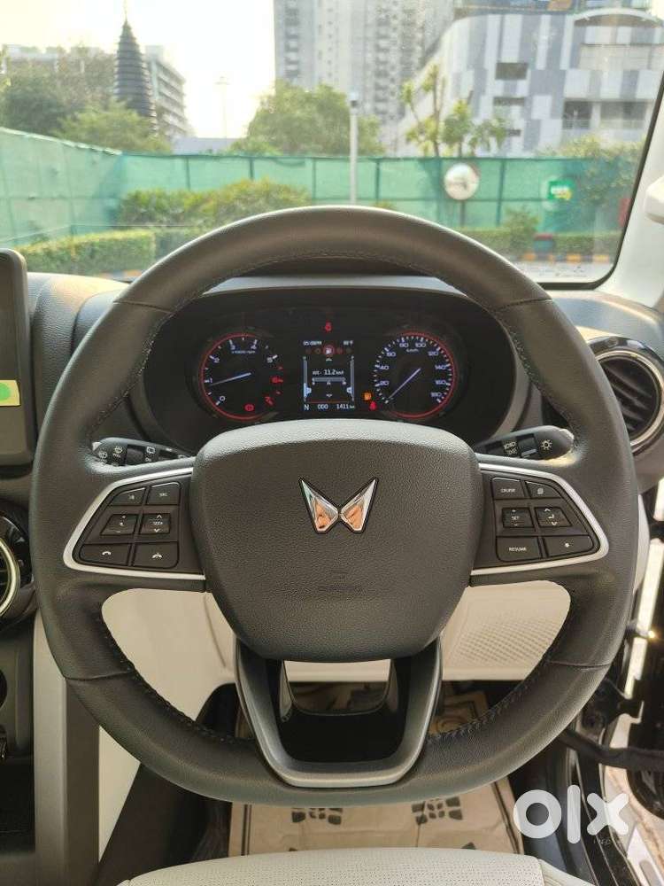 Mahindra Thar Roxx Mx5 Petrol Mt 2wd, 2026, Petrol