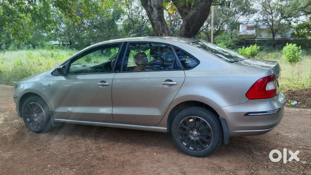 Skoda Rapid Diesel 2015