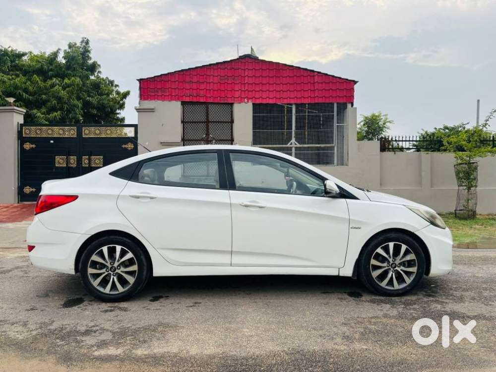 Hyundai Verna 1.6 Sx Crdi (o), 2014, Diesel