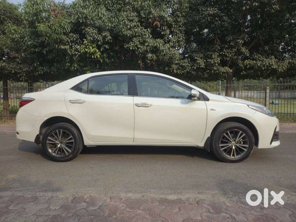 Toyota Corolla Altis 1.8 G, 2017, Petrol