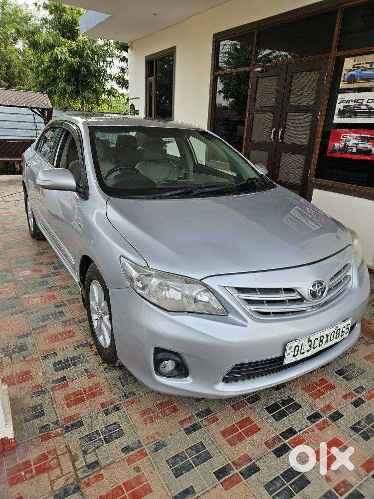 Toyota Corolla Altis G, 2012, Petrol