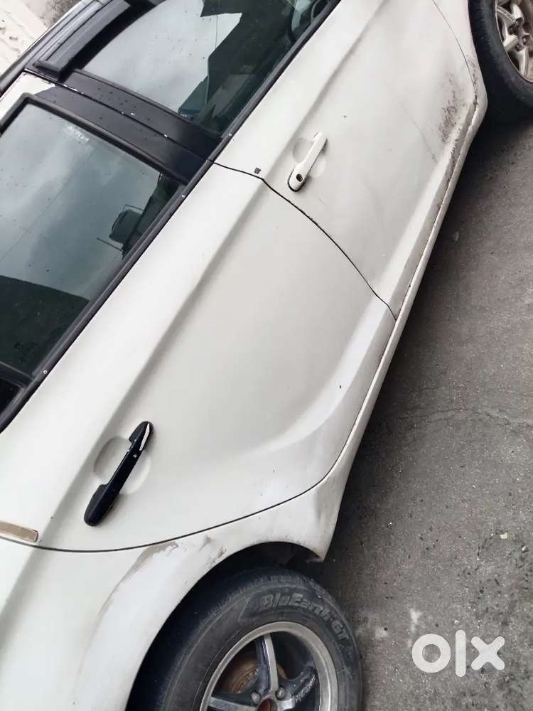 2012 Hyundai I20 Magna At Charon Tyre Nahin Hai Alloy Wheel Tab Screen