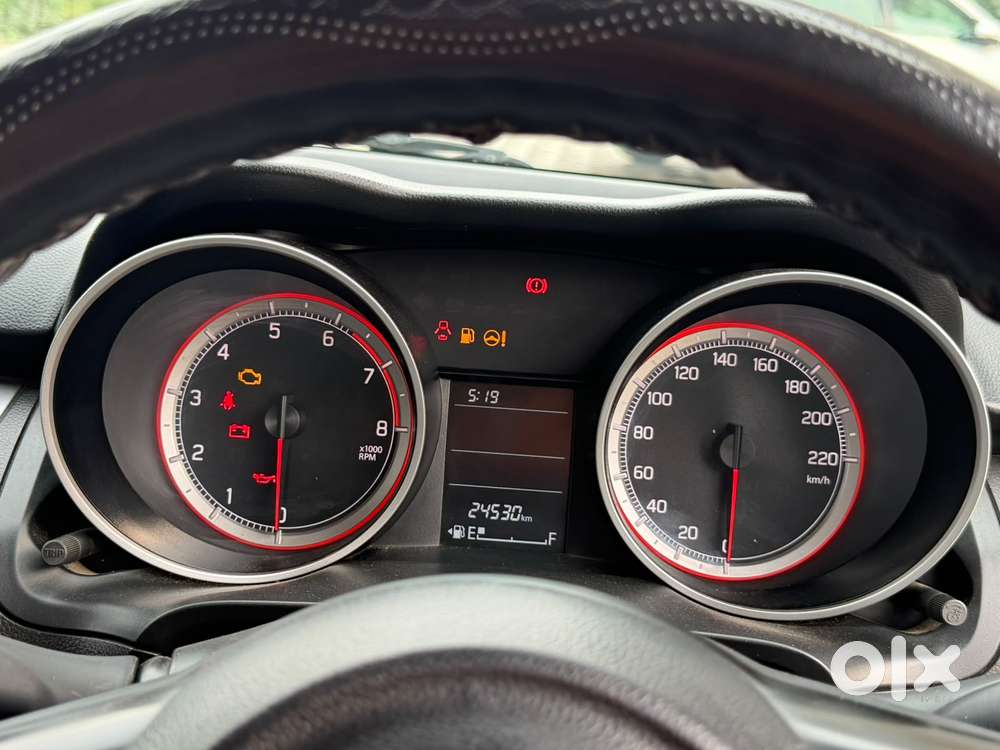 Maruti Suzuki Swift, 2024, Petrol