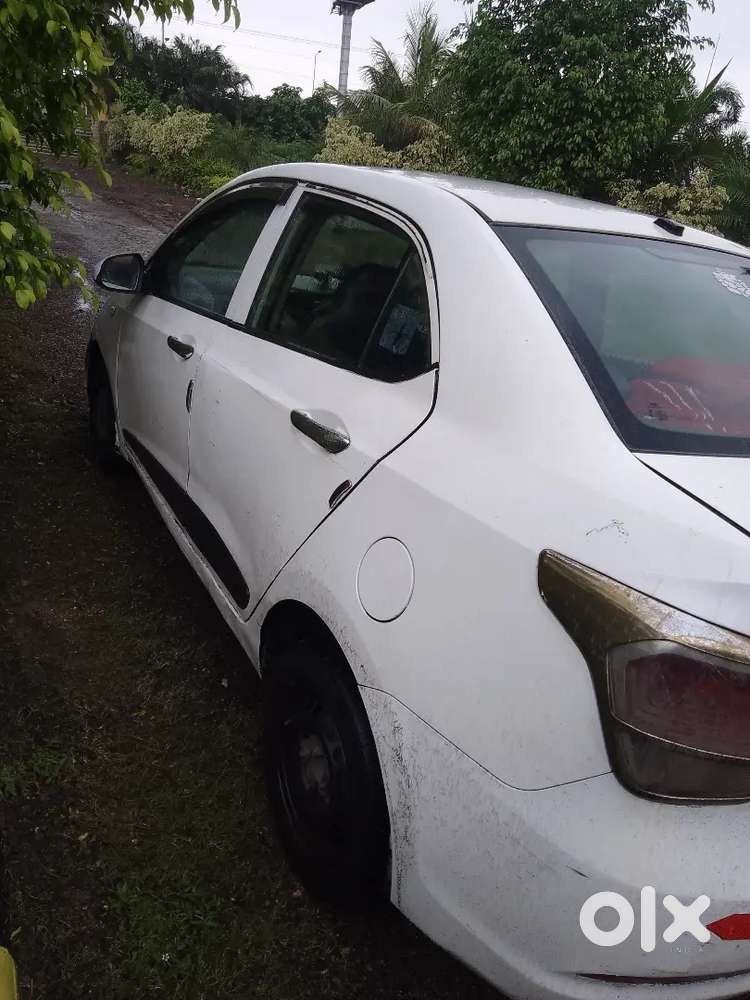 Hyundai Xcent 2017 Diesel Well Maintained
