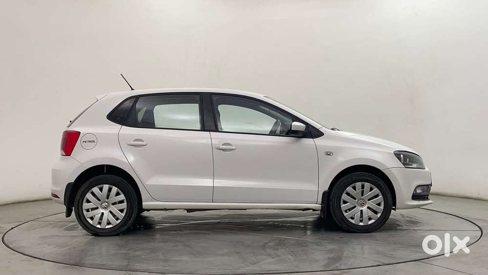 Volkswagen Polo Petrol Comfortline 1.2l, 2015, Petrol