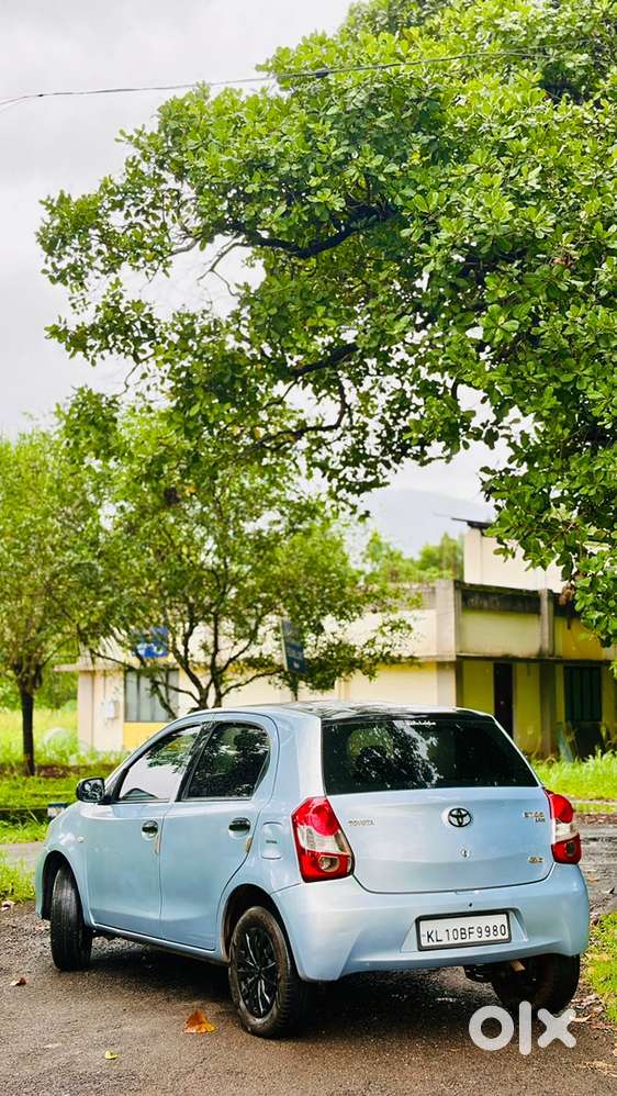 Toyota Etios Liva 2012