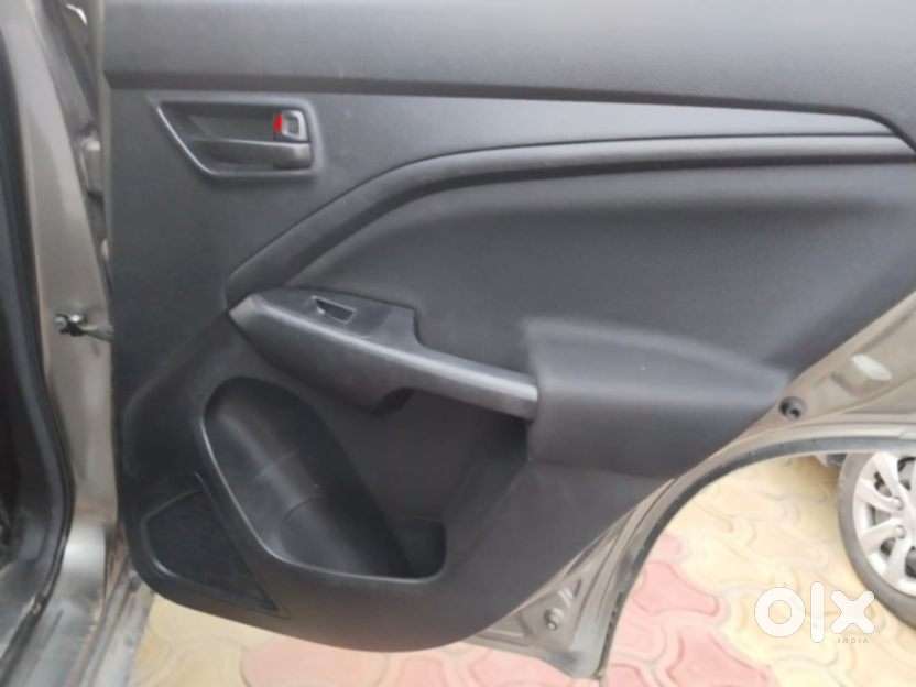 Maruti Suzuki Brezza 1.5 Vxi Smart Hybrid, 2023, Petrol