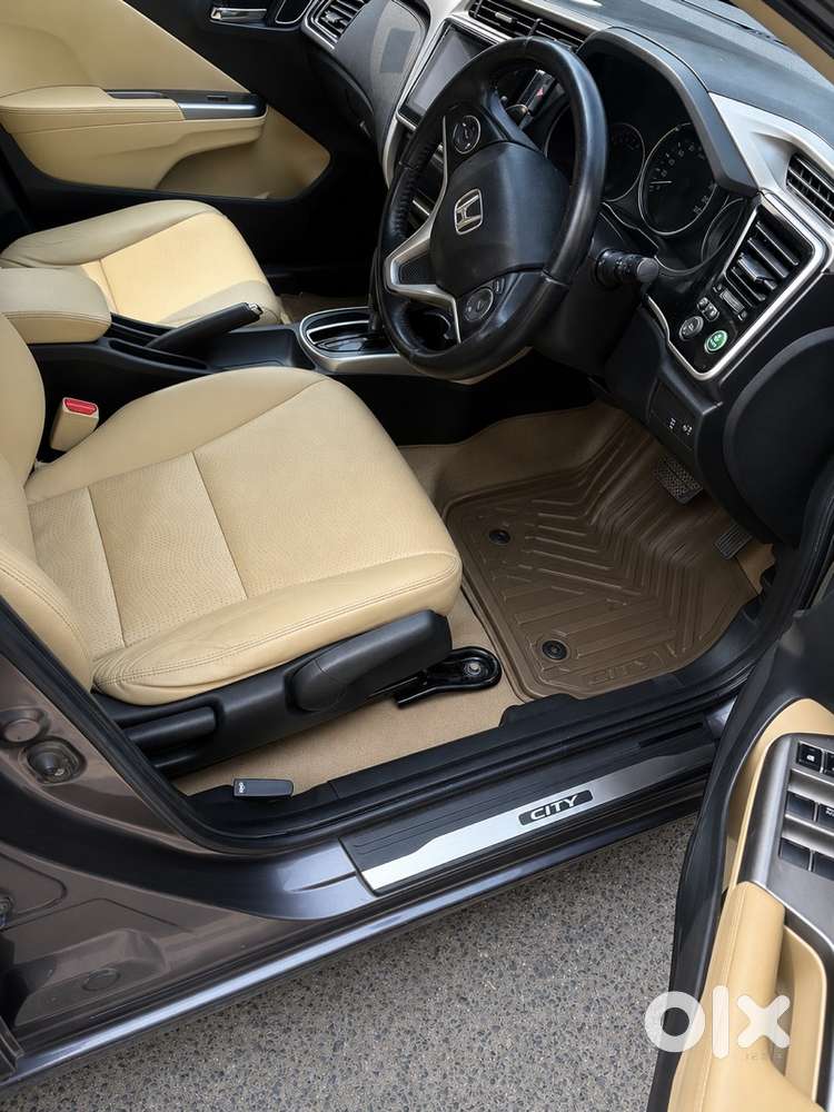 Honda City 2018 Vx Petrol Sunroof And Automatic Gearbox/ Push Start